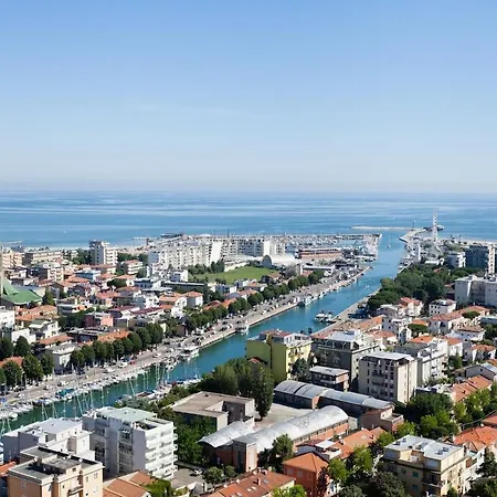 Nuvola 24, Luxurious With Sea View Apartment Rimini