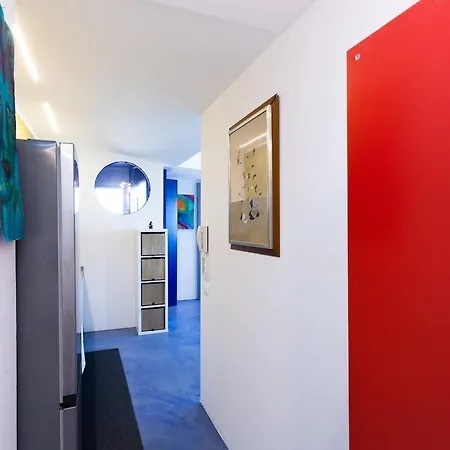 Nuvola 24, Luxurious With Sea View Apartment *