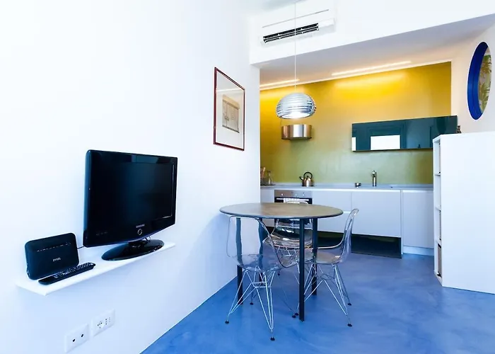 Nuvola 24, Luxurious With Sea View Apartment *