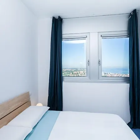 Apartmán Nuvola 24, Luxurious With Sea View Rimini